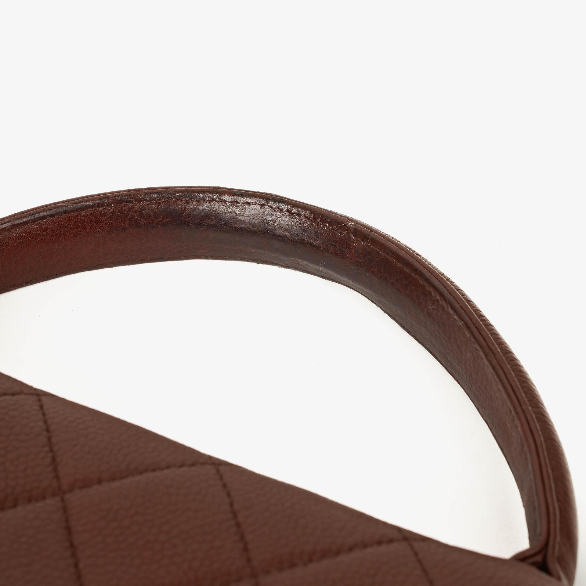 CHANEL Jumbo Kelly Klappentasche aus gestepptem Caviar-Leder