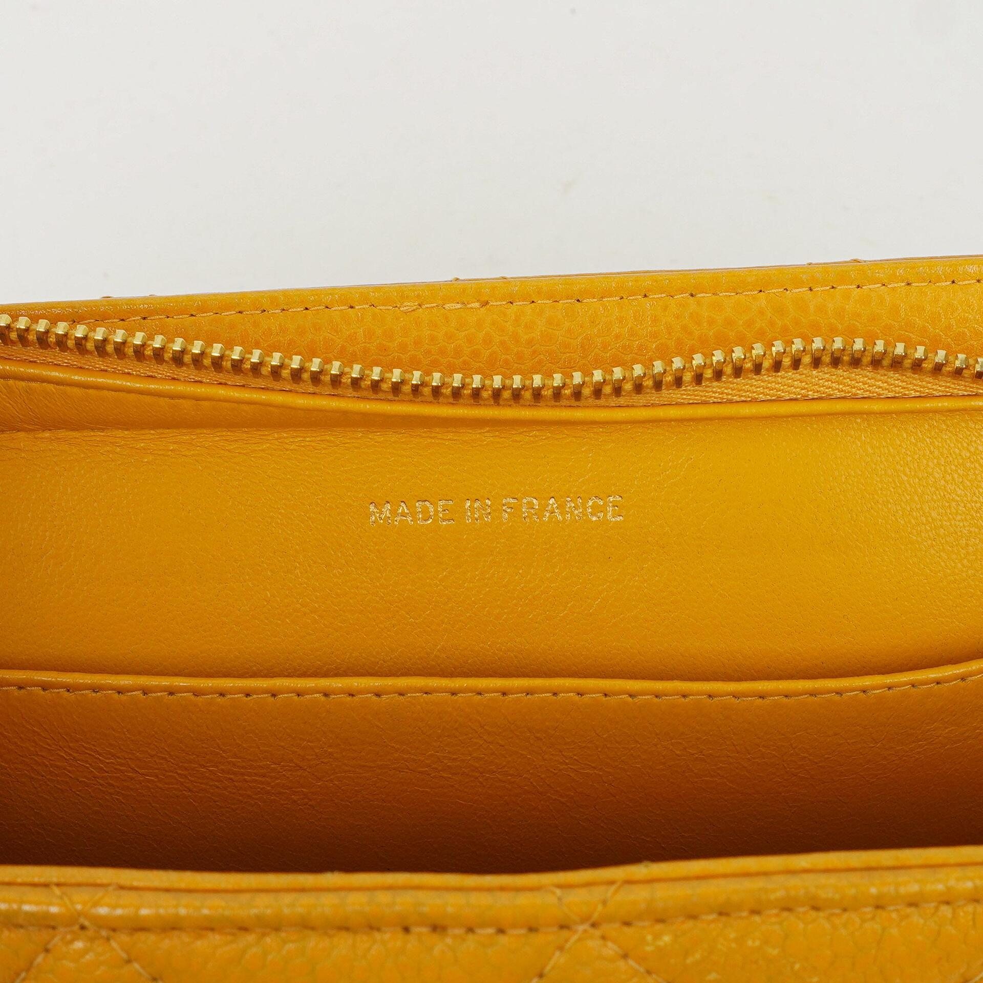 Chanel Kaviar Stepp-Leder Schultertasche