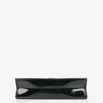 Chanel CC Schwarze Umschlag Lackleder Mehrfach-Ketten Schultertasche
