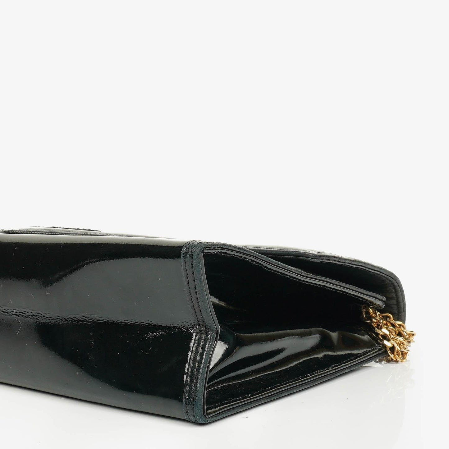 Chanel CC Schwarze Umschlag Lackleder Mehrfach-Ketten Schultertasche