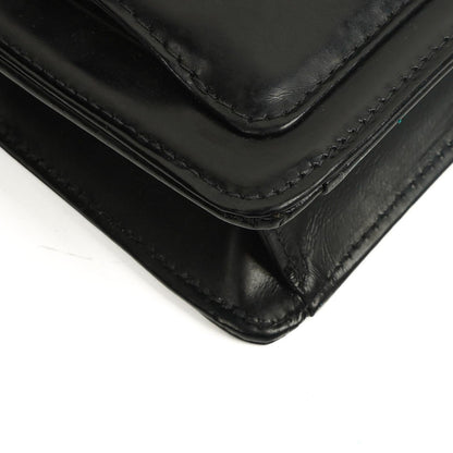 Chanel CC Schwarze Leder Clutch 24K Goldbeschläge, 1996-1997