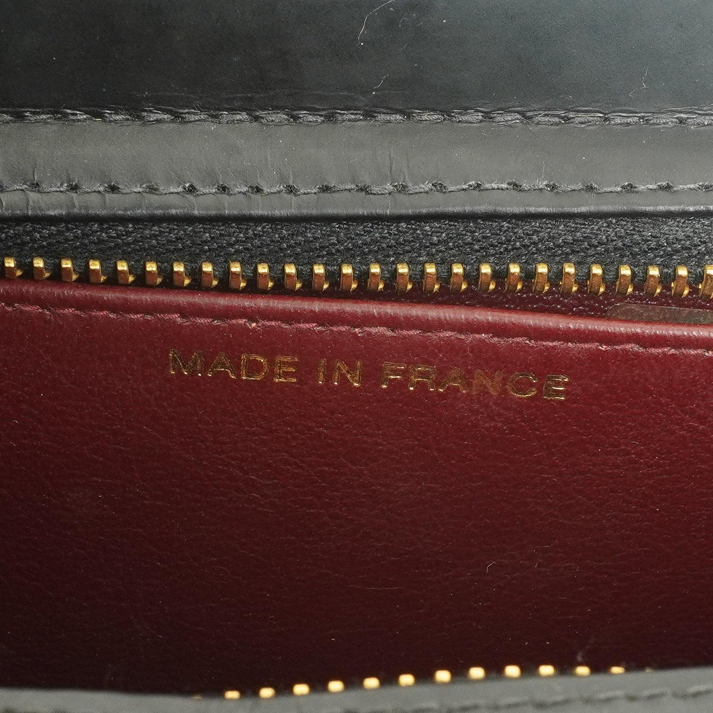 Chanel CC Schwarze Leder Clutch 24K Goldbeschläge, 1996-1997