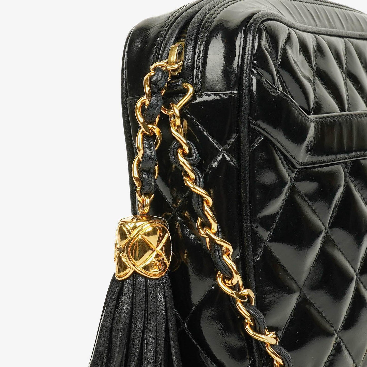 Chanel CC Camera Tassel Tasche aus schwarzem gestepptem Lackleder