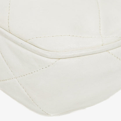 Chanel CC Schultertasche mit Doppelkette in Weiß