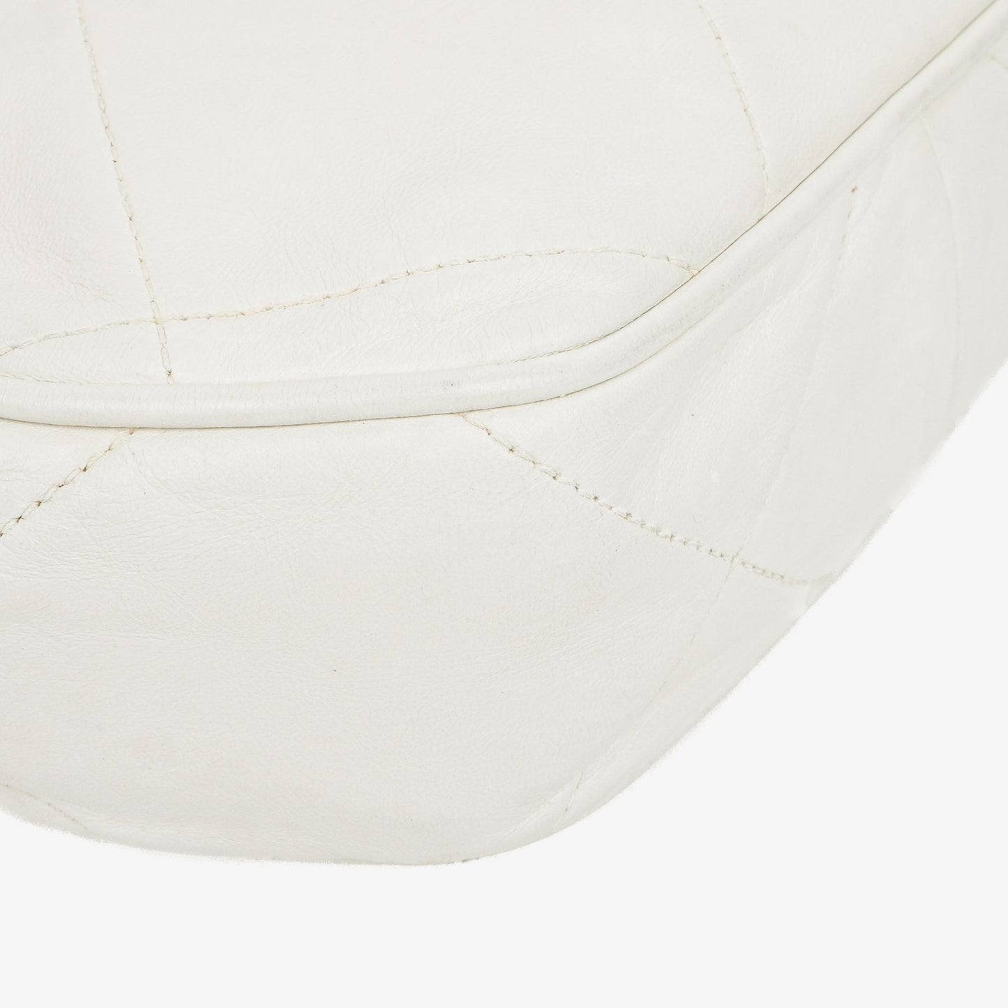 Chanel CC Schultertasche mit Doppelkette in Weiß