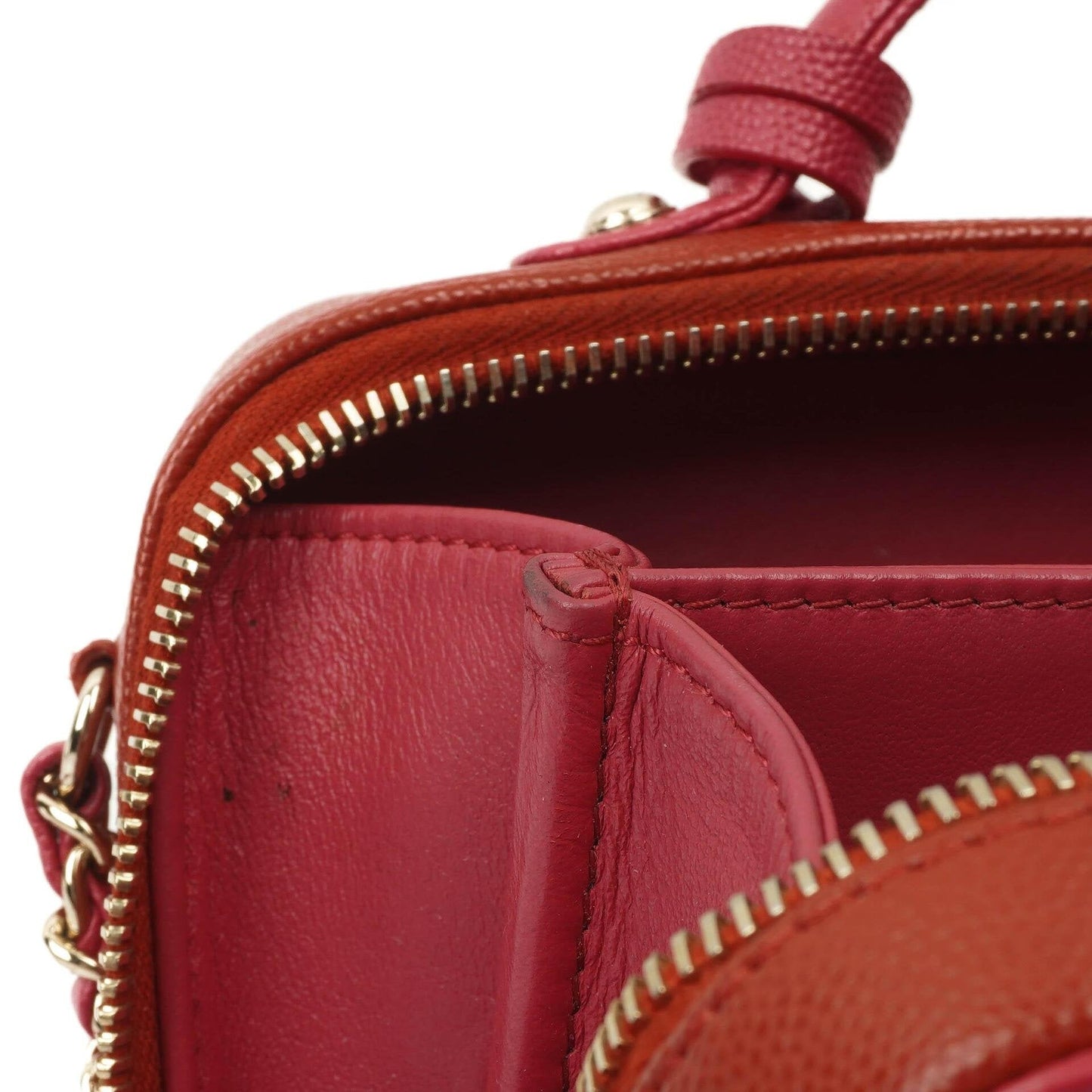 Chanel CC Filigree Small Vanity Case aus rot-rosa gestepptem Caviar-Leder mit champagnergoldfarbener Hardware
