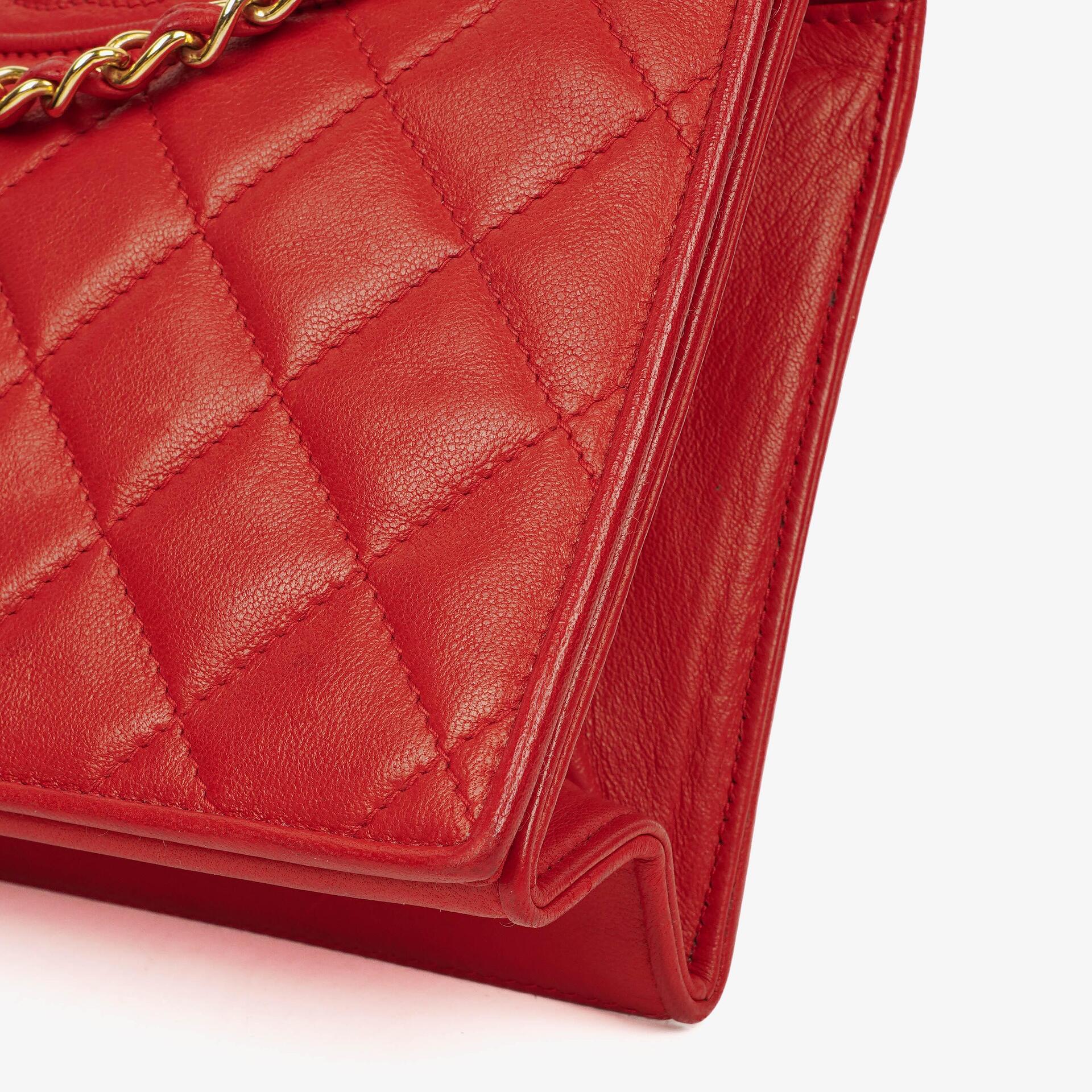 Chanel CC Logo Full Flap Schultertasche aus rotem Leder