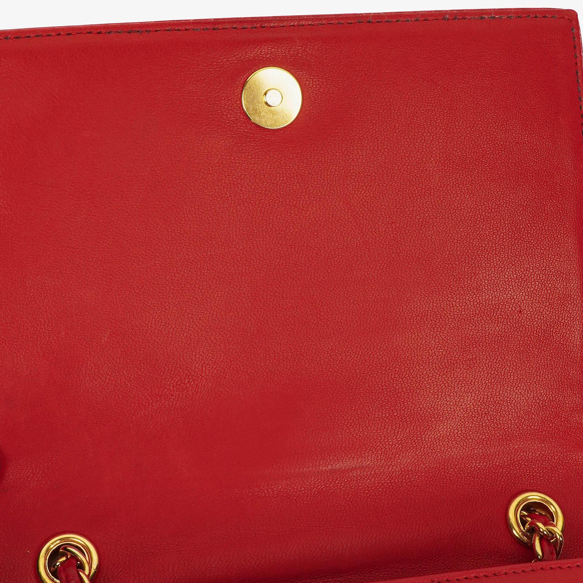 Chanel CC Logo Full Flap Schultertasche aus rotem Leder