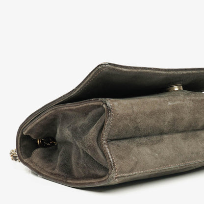 Chanel CC Logo Full Flap Schultertasche aus Wildleder