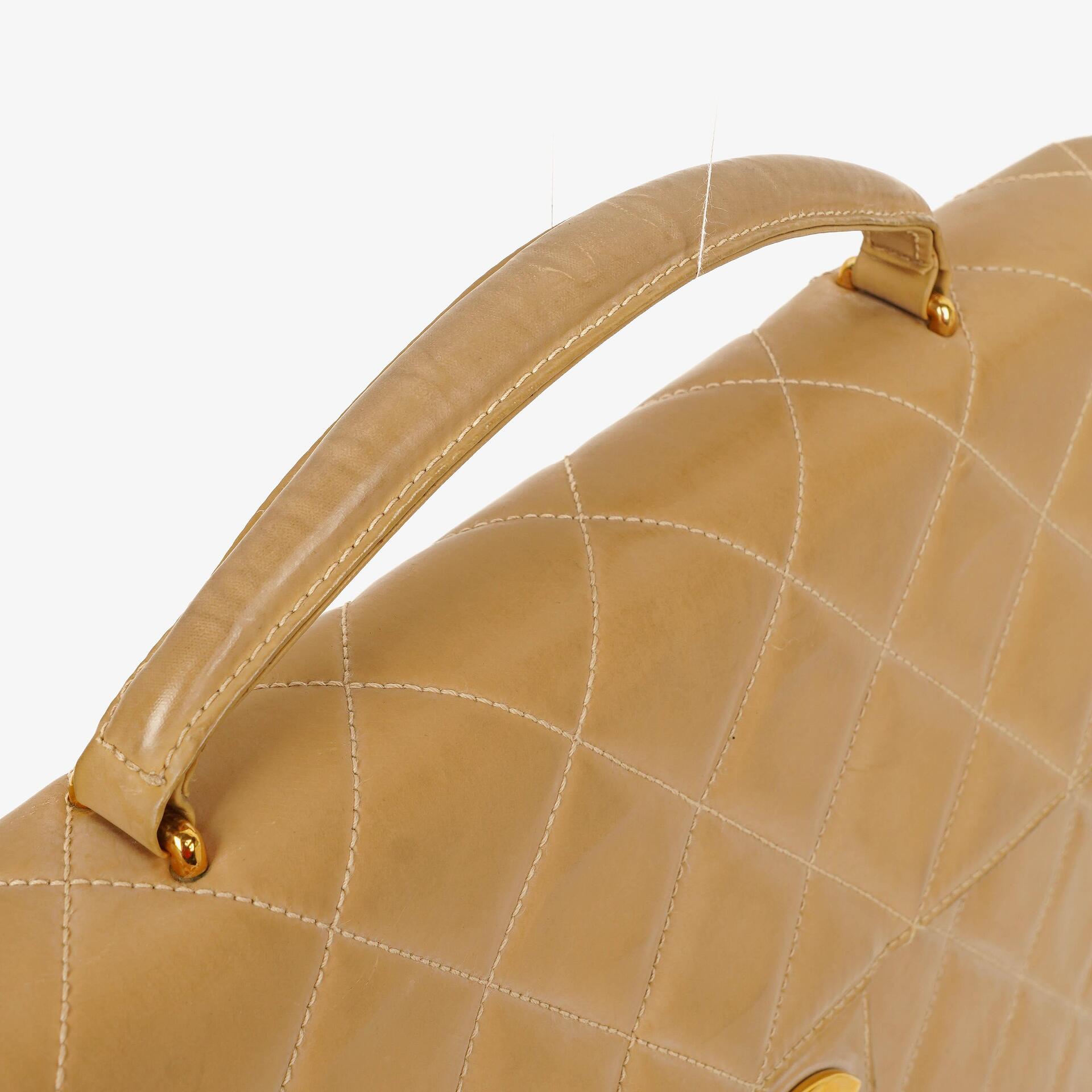 Chanel CC Maxi Logo Aktentasche Beige