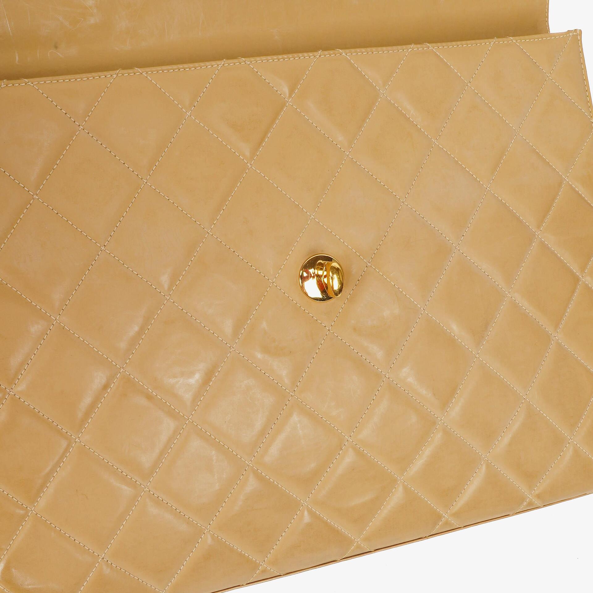 Chanel CC Maxi Logo Aktentasche Beige