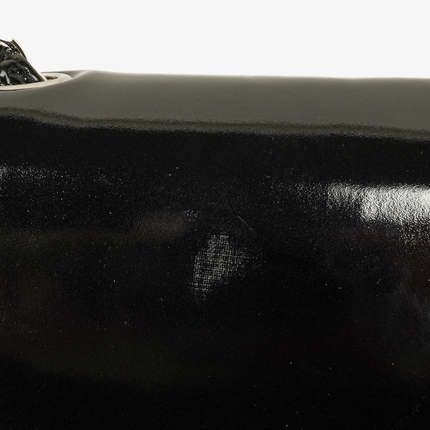 Chanel CC Square Flap Bag aus schwarzem Lackleder