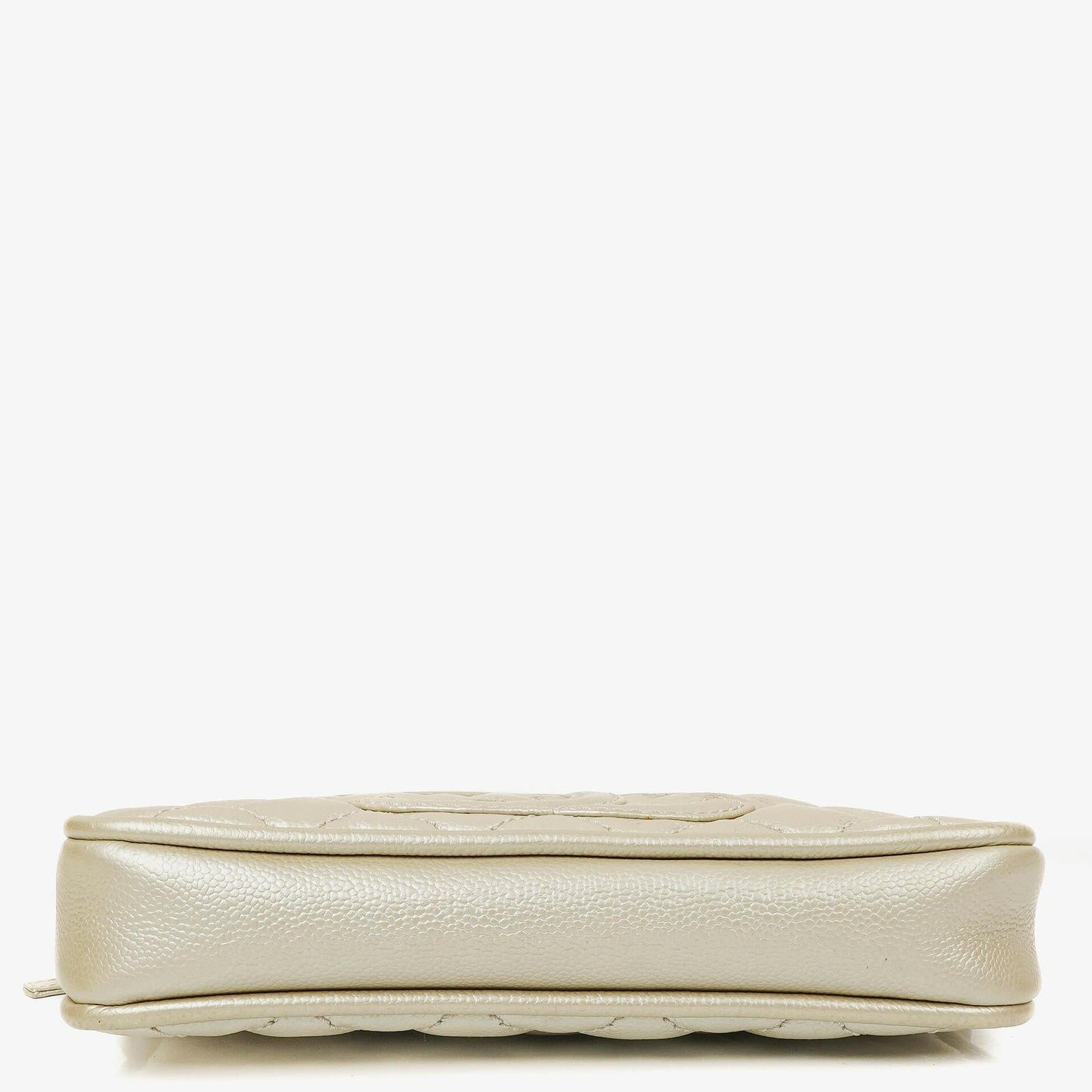 Chanel CC Timeless Schultertasche aus metallischem gestepptem Kaviarleder