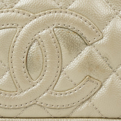Chanel CC Timeless Schultertasche aus metallischem gestepptem Kaviarleder