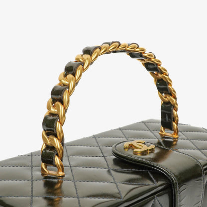 Chanel CC Vanity Case aus gestepptem Lackleder