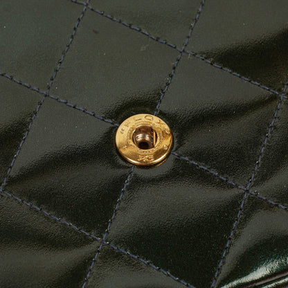 Chanel CC Vanity Case aus gestepptem Lackleder