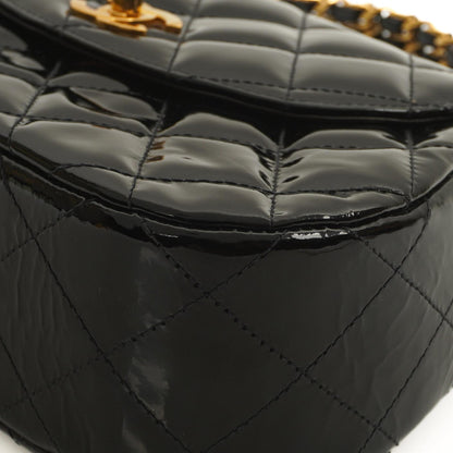 Chanel Ketten-Top-Handle Einzelklappen-Tasche Schwarz gestepptes Lackleder mit 24K goldplattierter Hardware