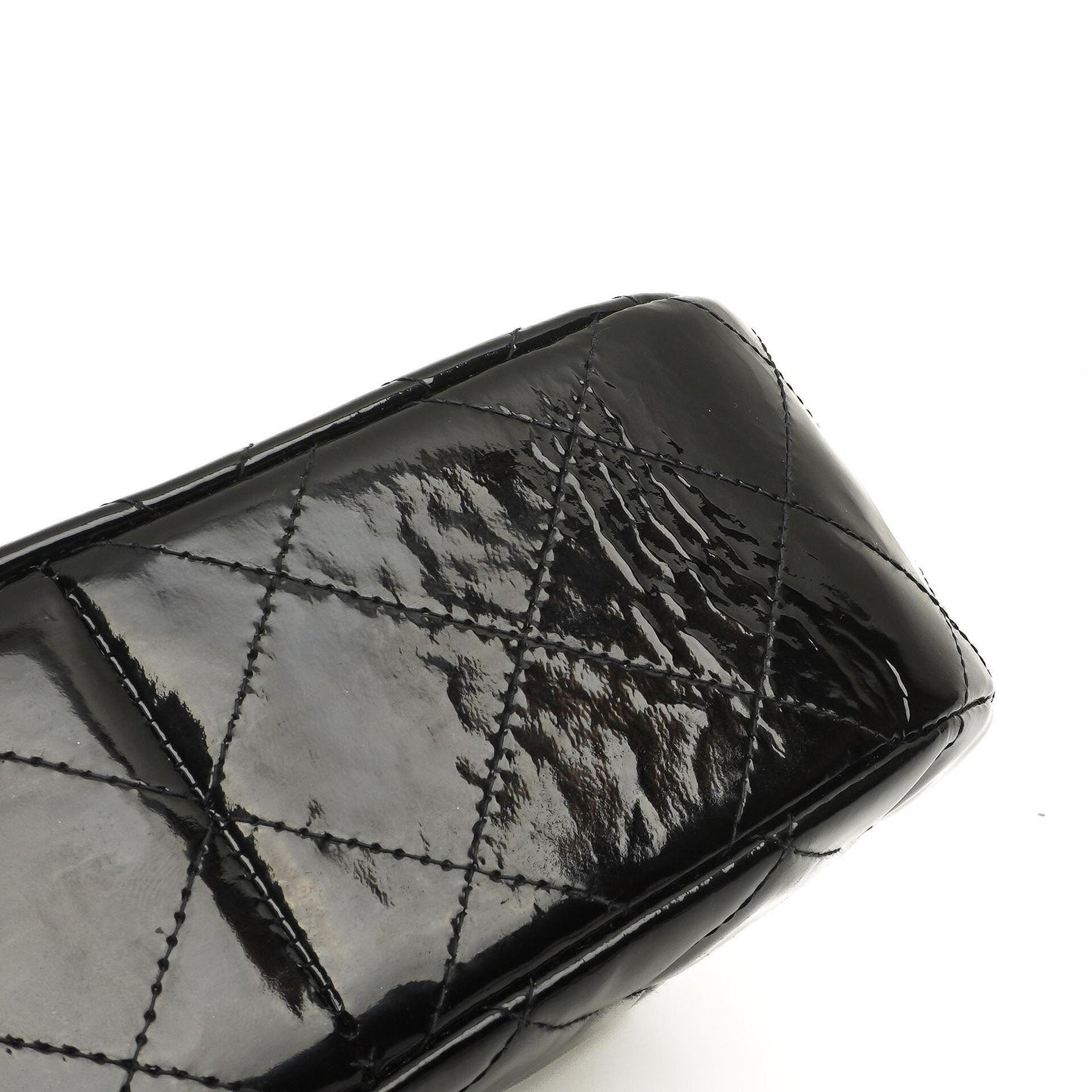 Chanel Ketten-Top-Handle Einzelklappen-Tasche Schwarz gestepptes Lackleder mit 24K goldplattierter Hardware
