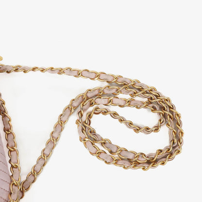Chanel Small Classic Flap Bag aus Chevron-Leder