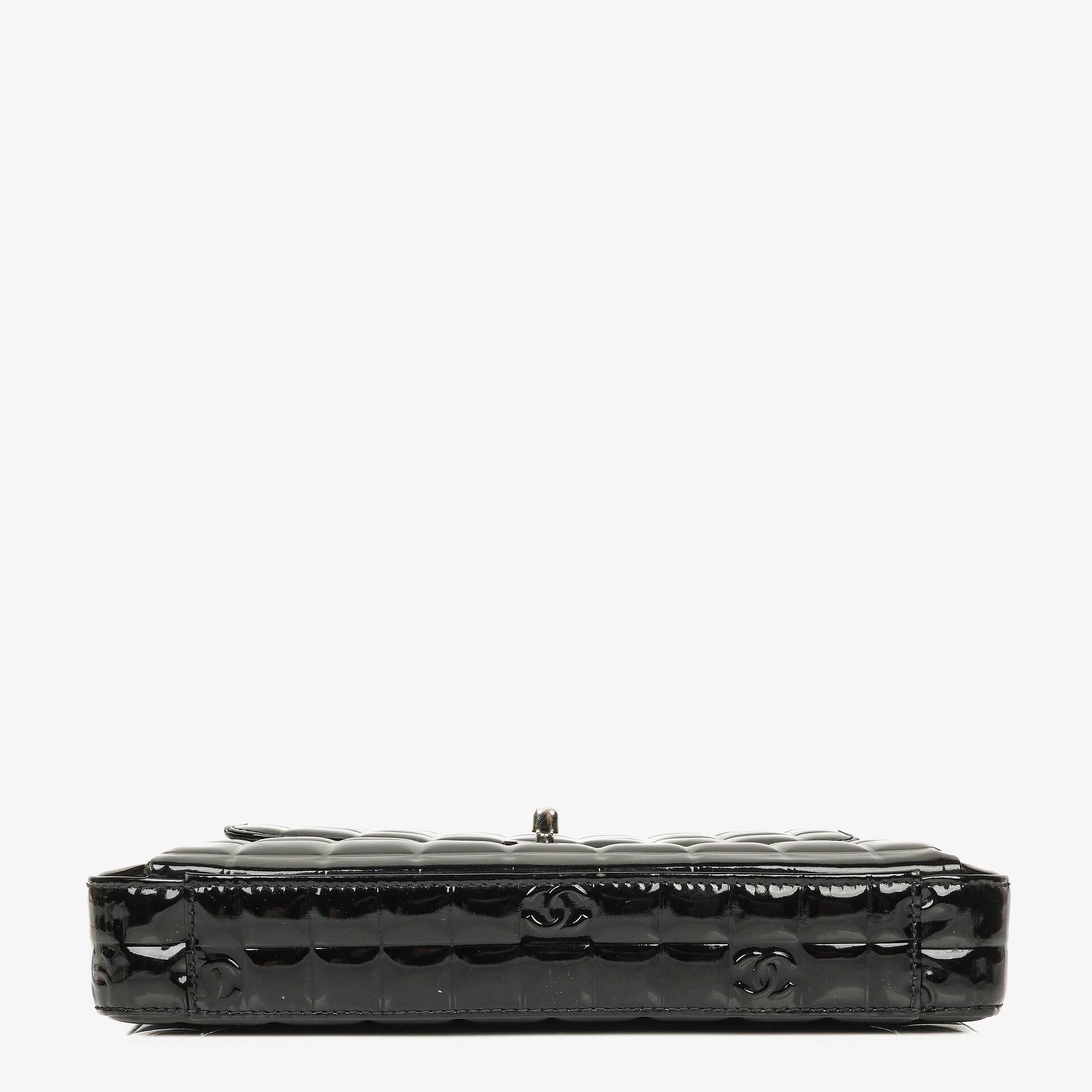 Chanel Chocolate Bar Aktentasche aus schwarzem Lackleder mit silberfarbener Hardware