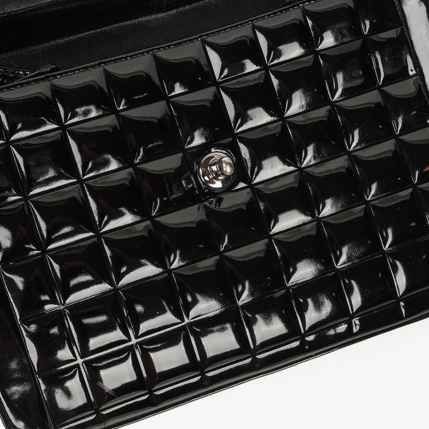Chanel Chocolate Bar Aktentasche aus schwarzem Lackleder mit silberfarbener Hardware