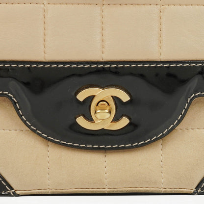 Chanel Chocolate Bar Single Flap Tasche aus Lammleder und Lackleder