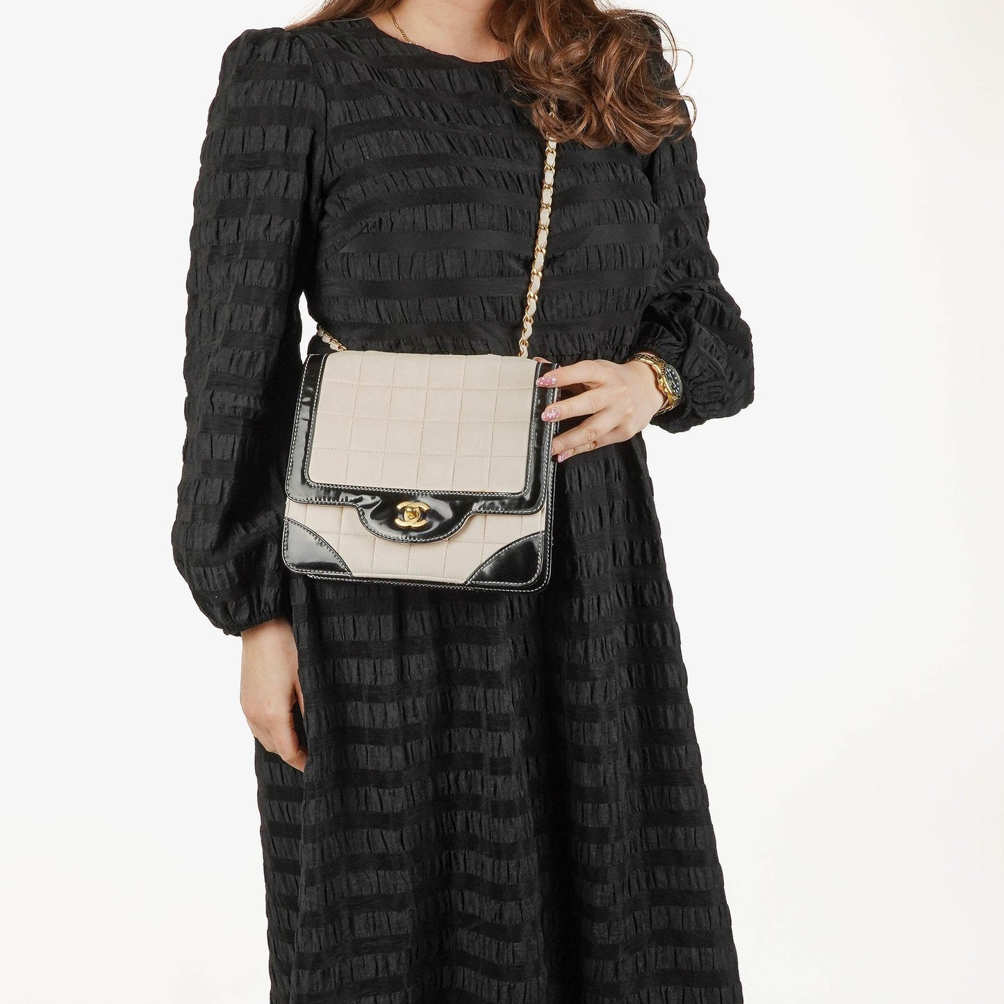Chanel Chocolate Bar Single Flap Tasche aus Leder und Lackleder