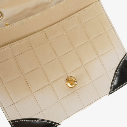 Chanel Chocolate Bar Single Flap Tasche aus Leder und Lackleder