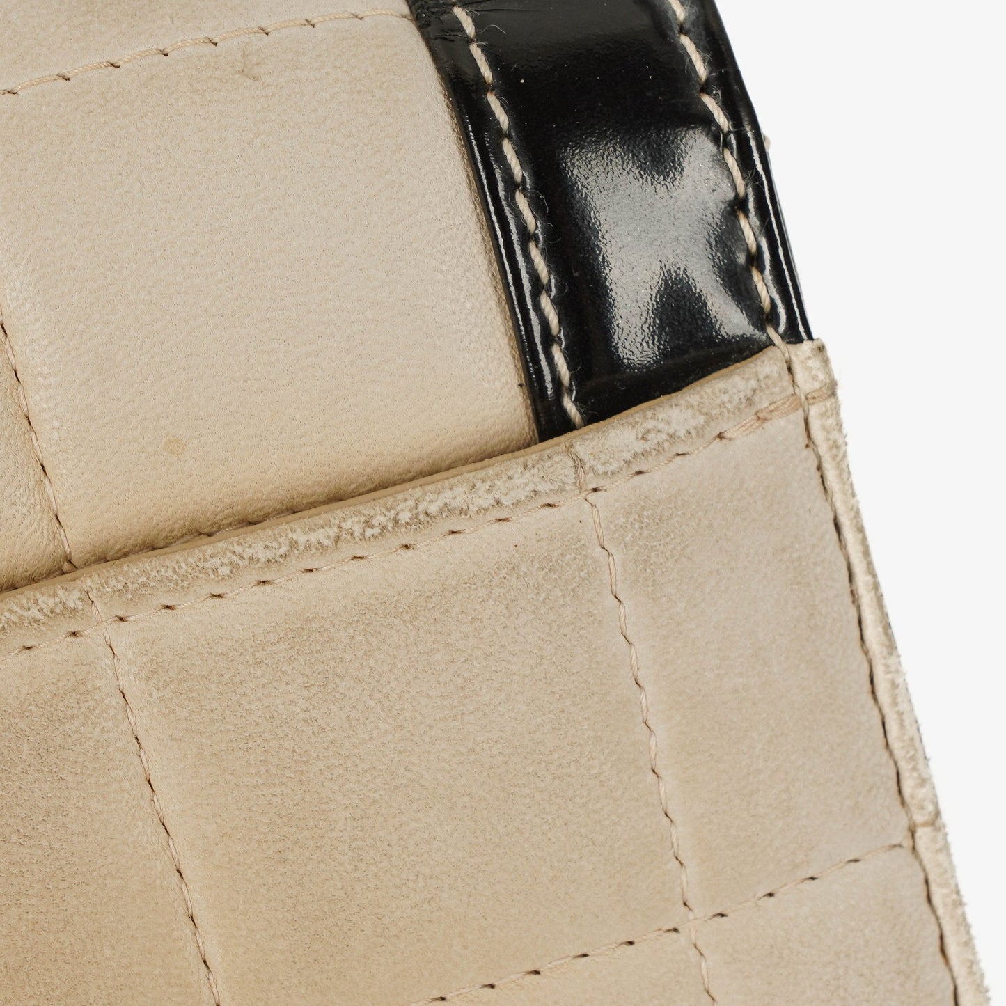 Chanel Chocolate Bar Single Flap Tasche aus Leder und Lackleder