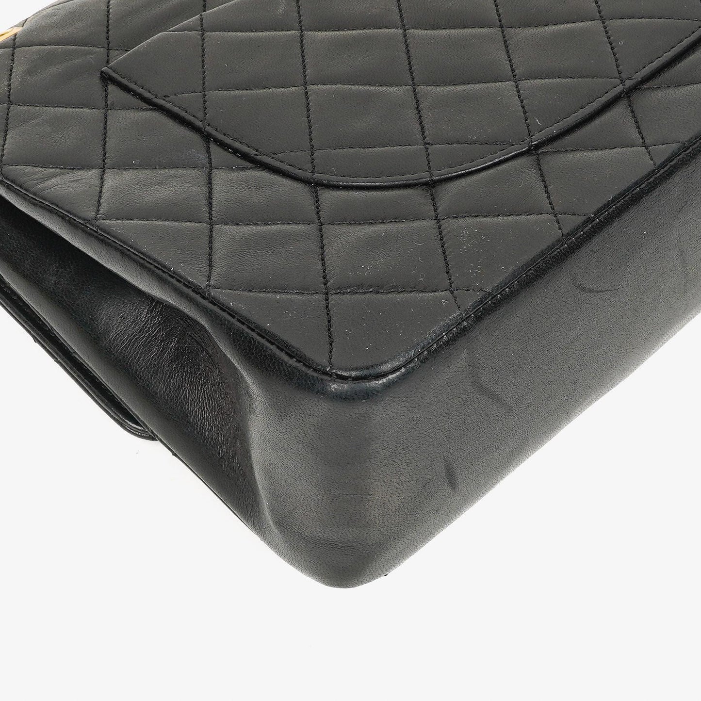 Chanel Classic Double Flap Tasche aus schwarzem gestepptem Lammleder mit 24K vergoldeter Hardware