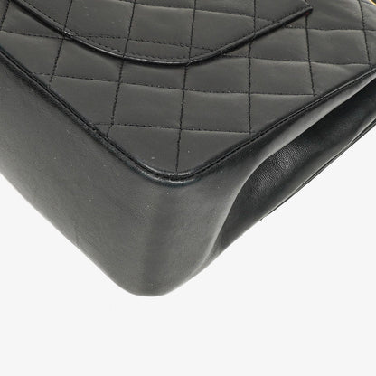 Chanel Classic Double Flap Tasche aus schwarzem gestepptem Lammleder mit 24K vergoldeter Hardware
