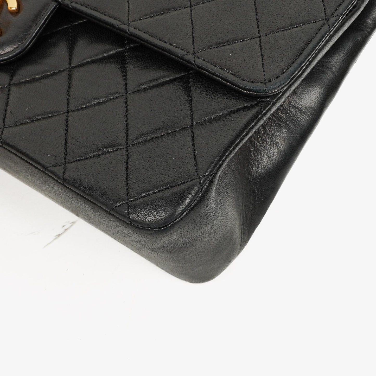 Chanel Classic Double Flap Tasche aus schwarzem gestepptem Lammleder mit 24K vergoldeter Hardware