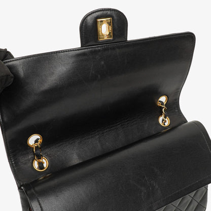 Chanel Classic Double Flap Tasche aus schwarzem gestepptem Lammleder mit 24K vergoldeter Hardware
