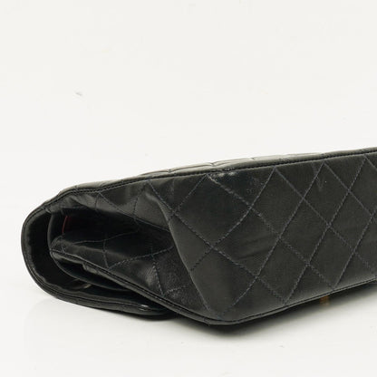 CHANEL Classic Double Flap Tasche aus schwarzem gestepptem Lammleder mit 24K vergoldeter Hardware