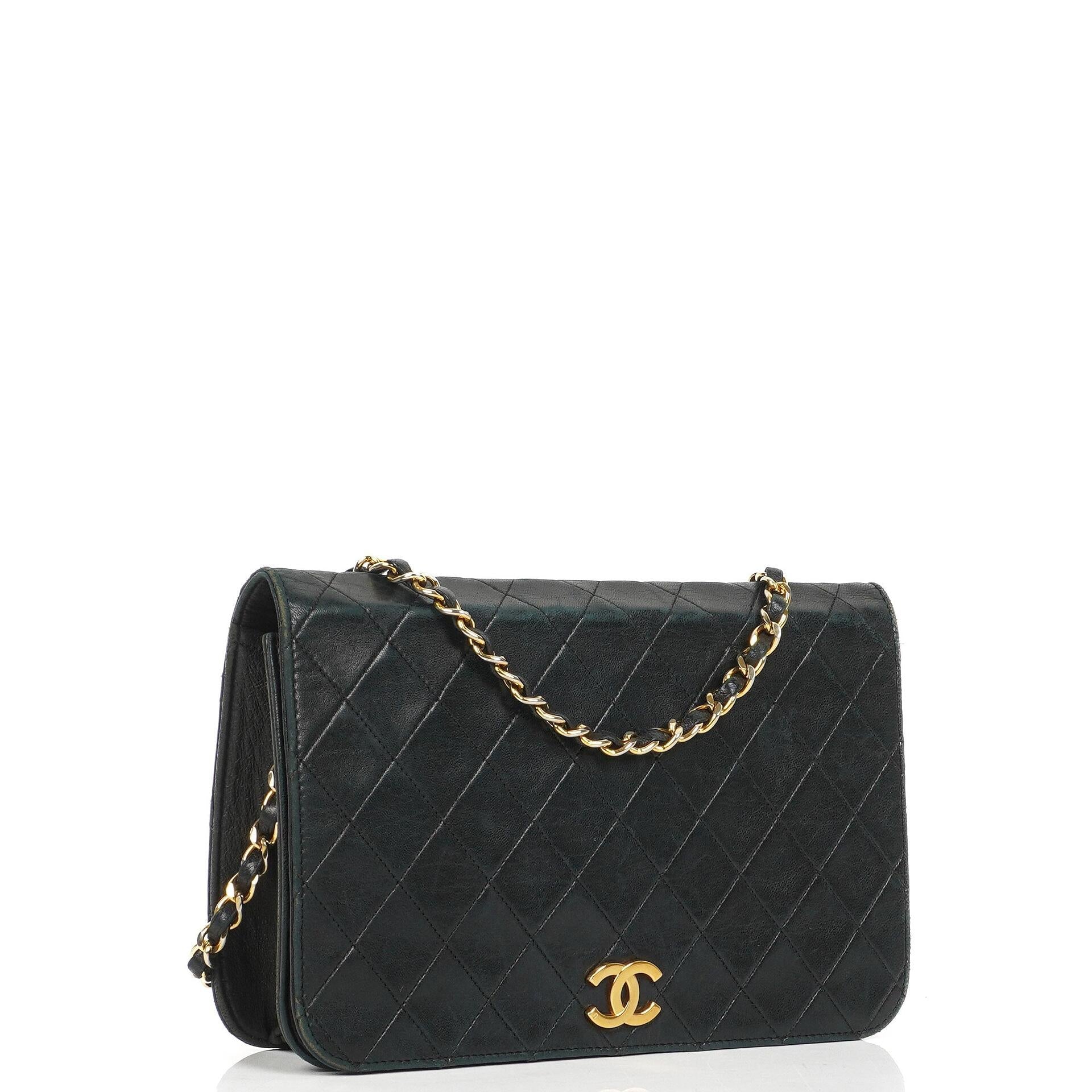 Chanel Classic schwarzes gestepptes Lammleder Full Flap Bag mit 24K goldplattierten Beschlägen