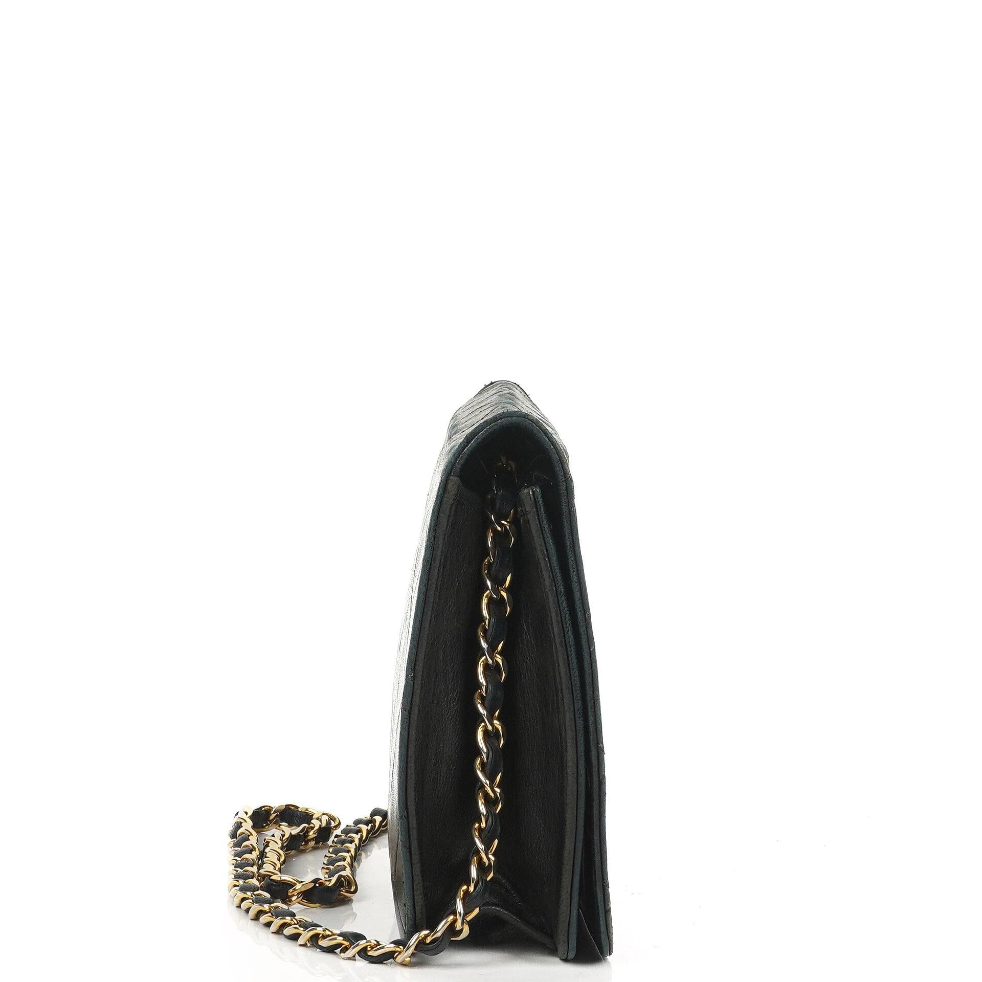 Chanel Classic schwarzes gestepptes Lammleder Full Flap Bag mit 24K goldplattierten Beschlägen
