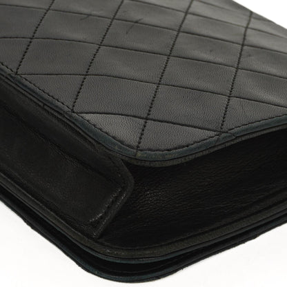 Chanel Classic schwarzes gestepptes Lammleder Full Flap Bag mit 24K goldplattierten Beschlägen