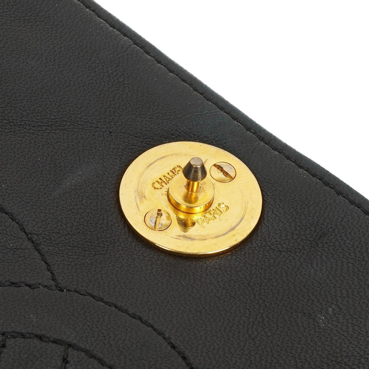 Chanel Classic schwarzes gestepptes Lammleder Full Flap Bag mit 24K goldplattierten Beschlägen
