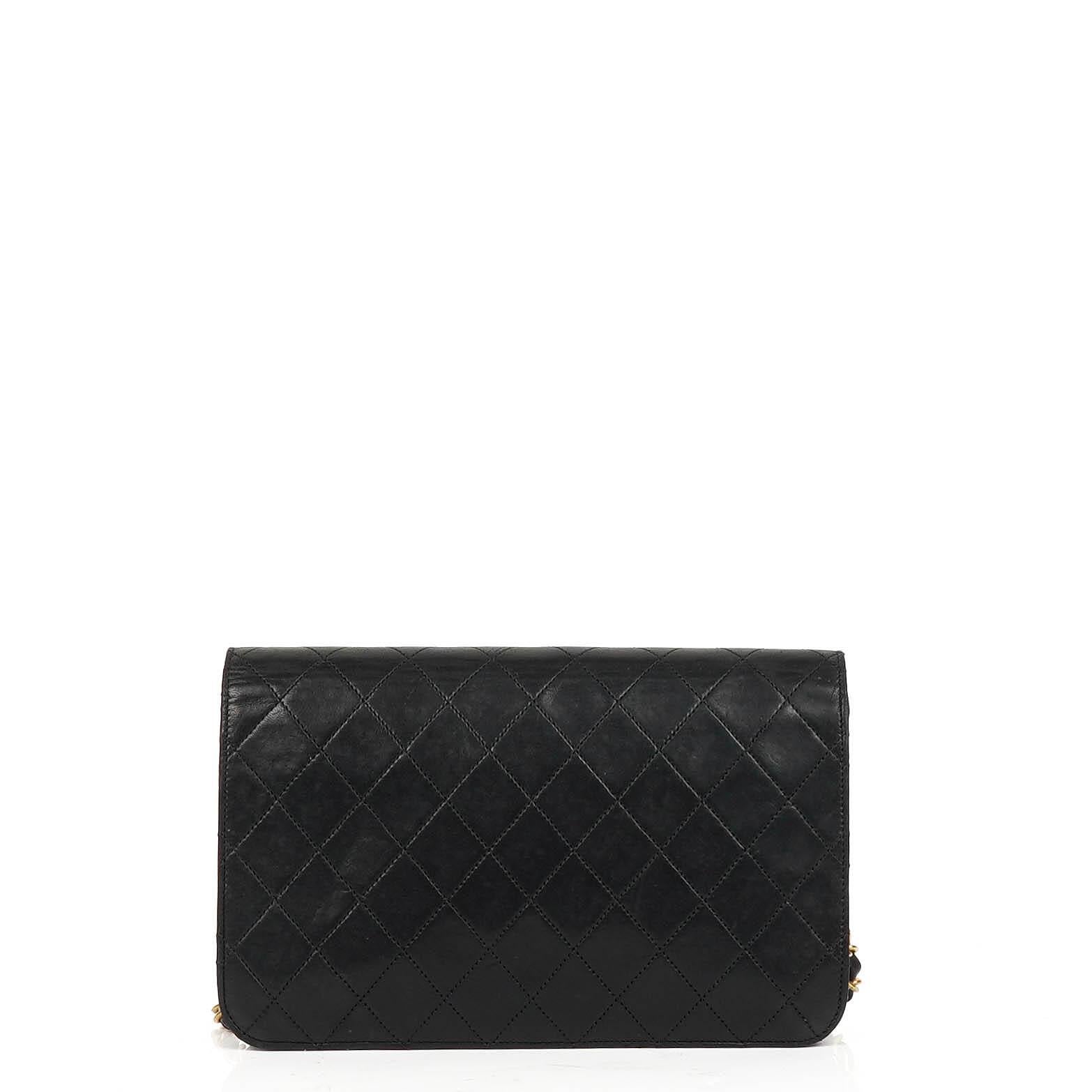 Chanel Classic Full Flap Bag aus schwarzem gestepptem Lammleder mit 24K goldplattierten Beschlägen