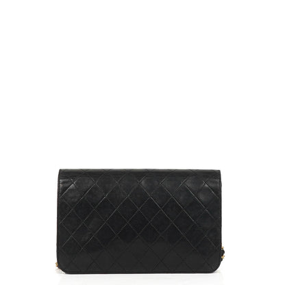 Chanel Classic Full Flap Bag aus schwarzem gestepptem Lammleder mit 24K goldplattierten Beschlägen