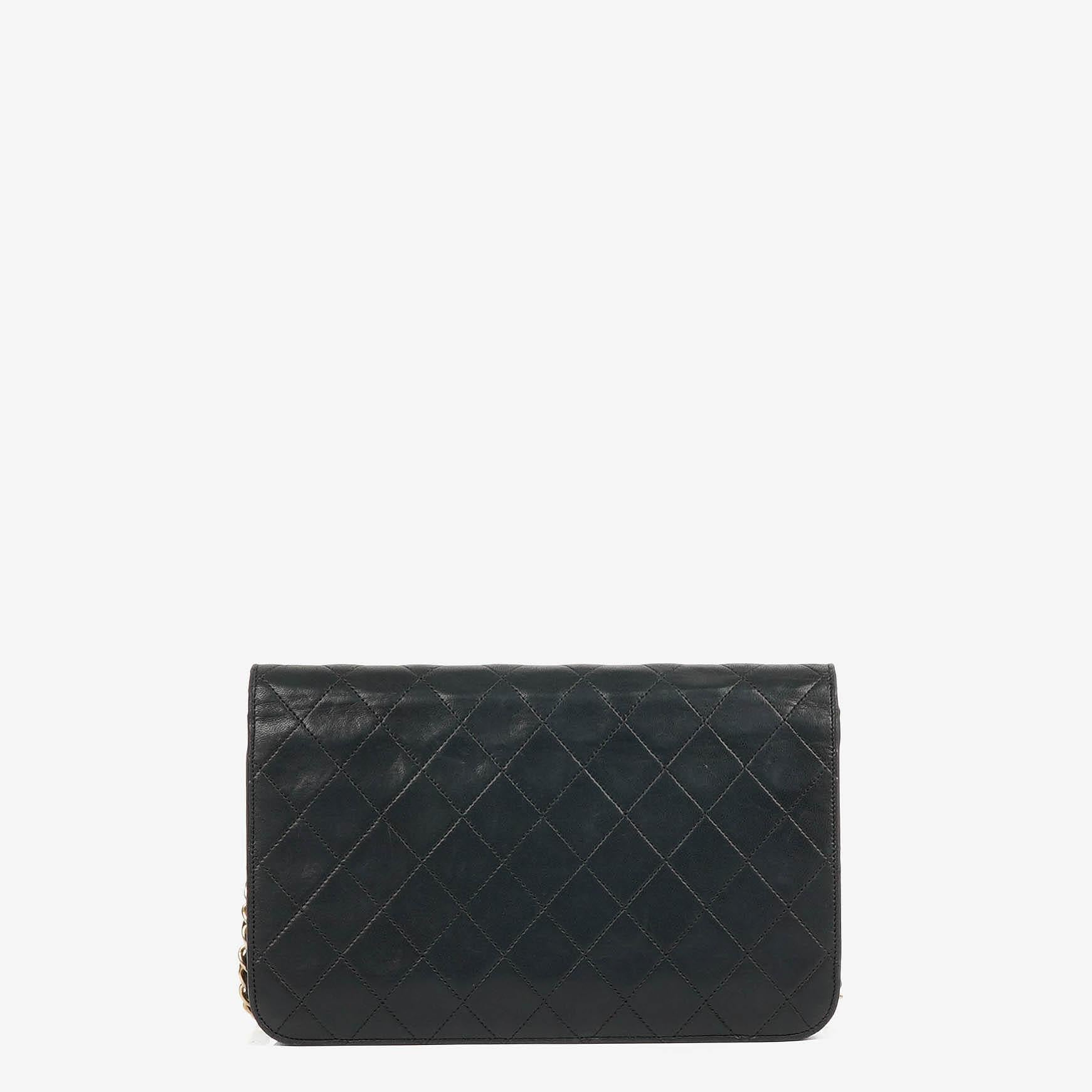 Chanel Classic Full Flap Bag Schwarz Gequiltetes Lammleder mit 24K Gold Hardware