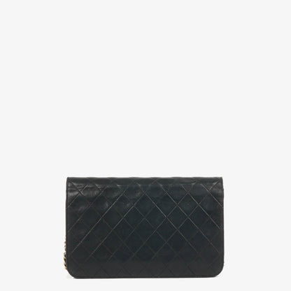 Chanel Classic Full Flap Bag Schwarz Gequiltetes Lammleder mit 24K Gold Hardware