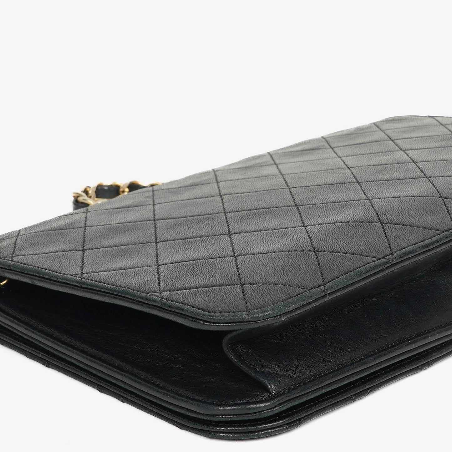 Chanel Classic Full Flap Bag Schwarz Gequiltetes Lammleder mit 24K Gold Hardware