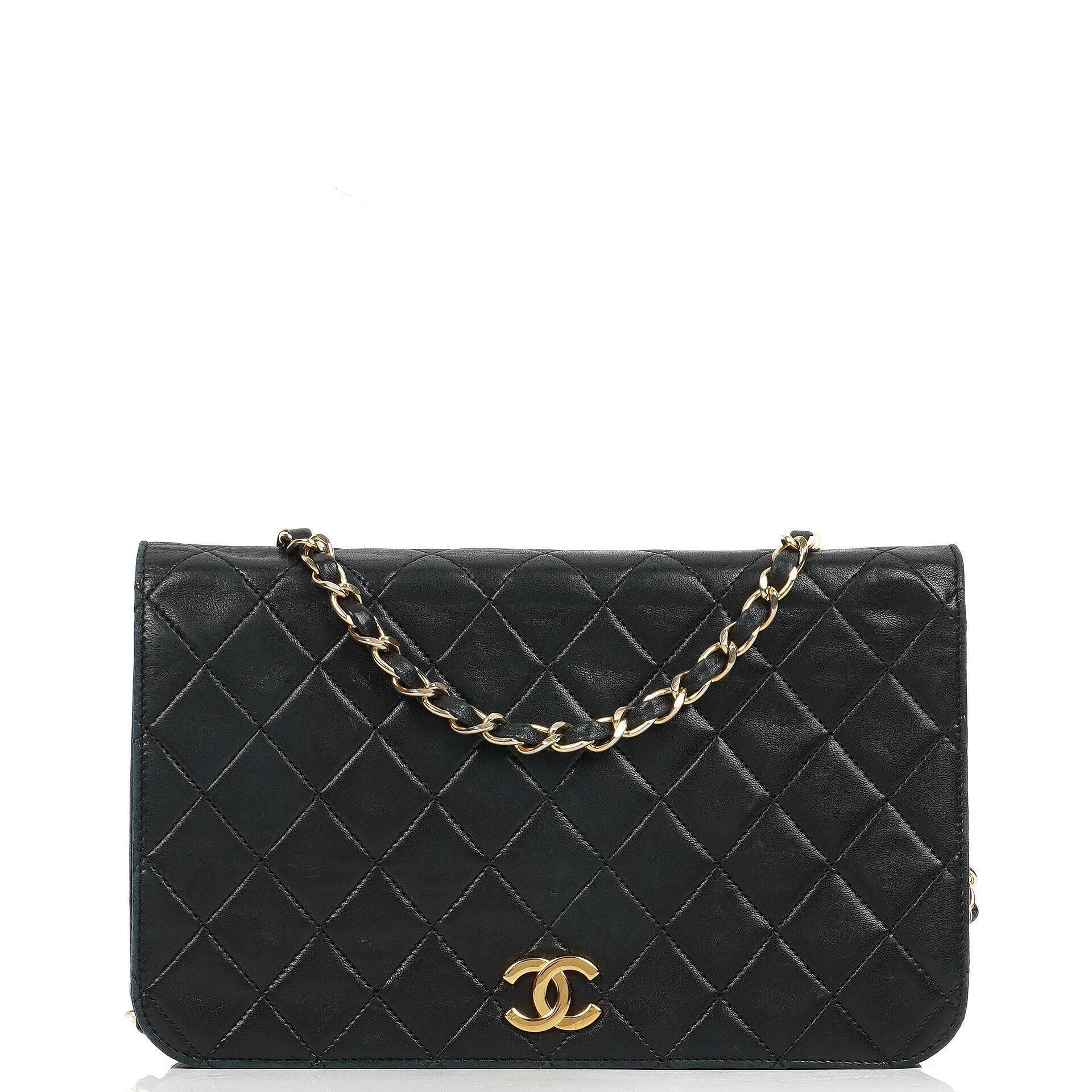 Chanel Classic Full Flap Tasche aus schwarzem gestepptem Lammleder mit 24K goldplattierten Beschlägen
