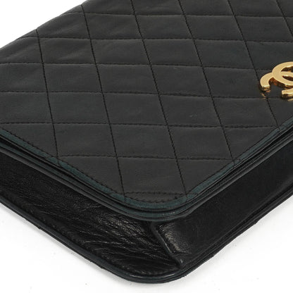 Chanel Classic Full Flap Tasche aus schwarzem gestepptem Lammleder mit 24K goldplattierten Beschlägen