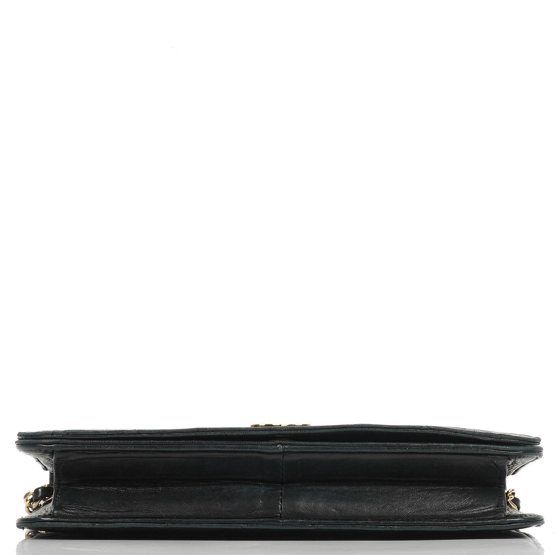 Chanel Classic Full Flap Tasche aus schwarzem gestepptem Lammleder mit 24K goldplattierten Beschlägen