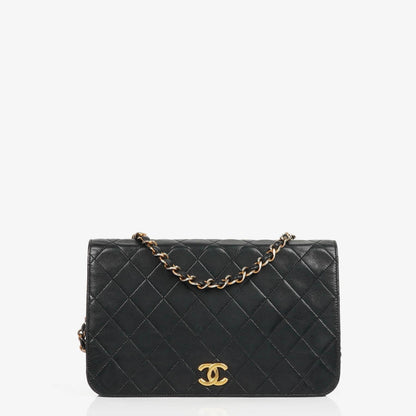 Chanel Classic Full Flap Bag Schwarz Gequiltetes Lammleder mit Gold Hardware