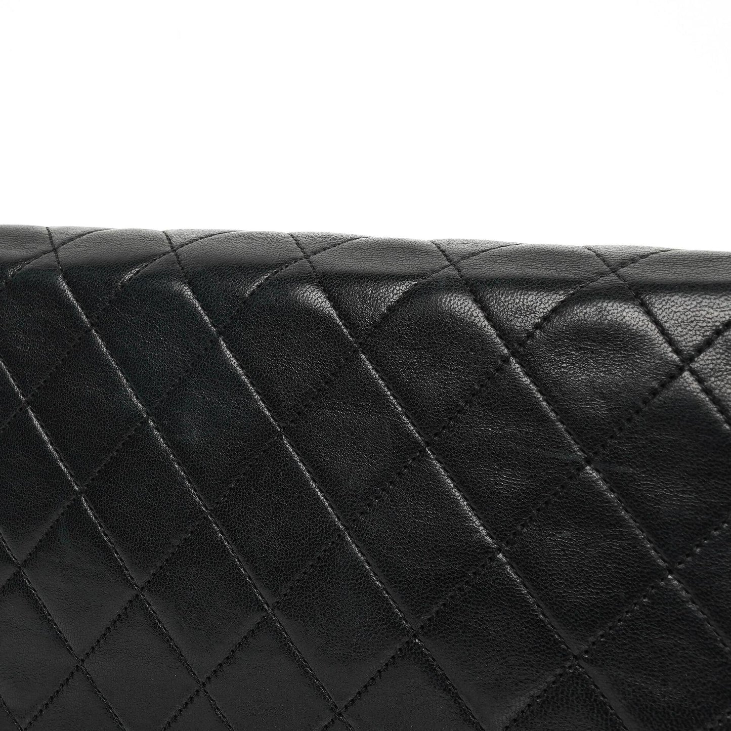 Chanel Classic Full Flap Bag Schwarz Gequiltetes Lammleder mit Gold Hardware