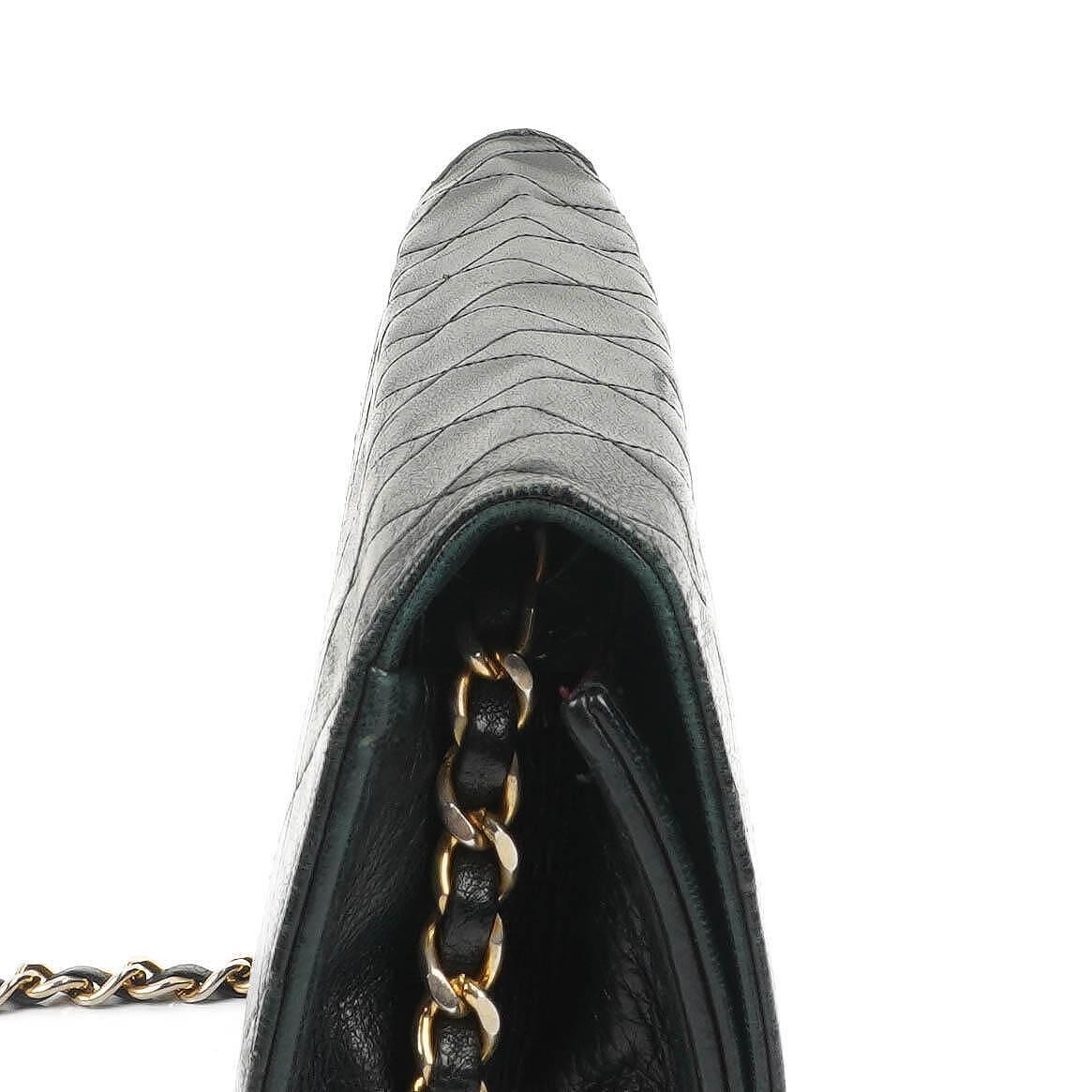 Chanel Classic Full Flap Tasche aus schwarzem gestepptem Lammleder mit 24K vergoldeten Beschlägen