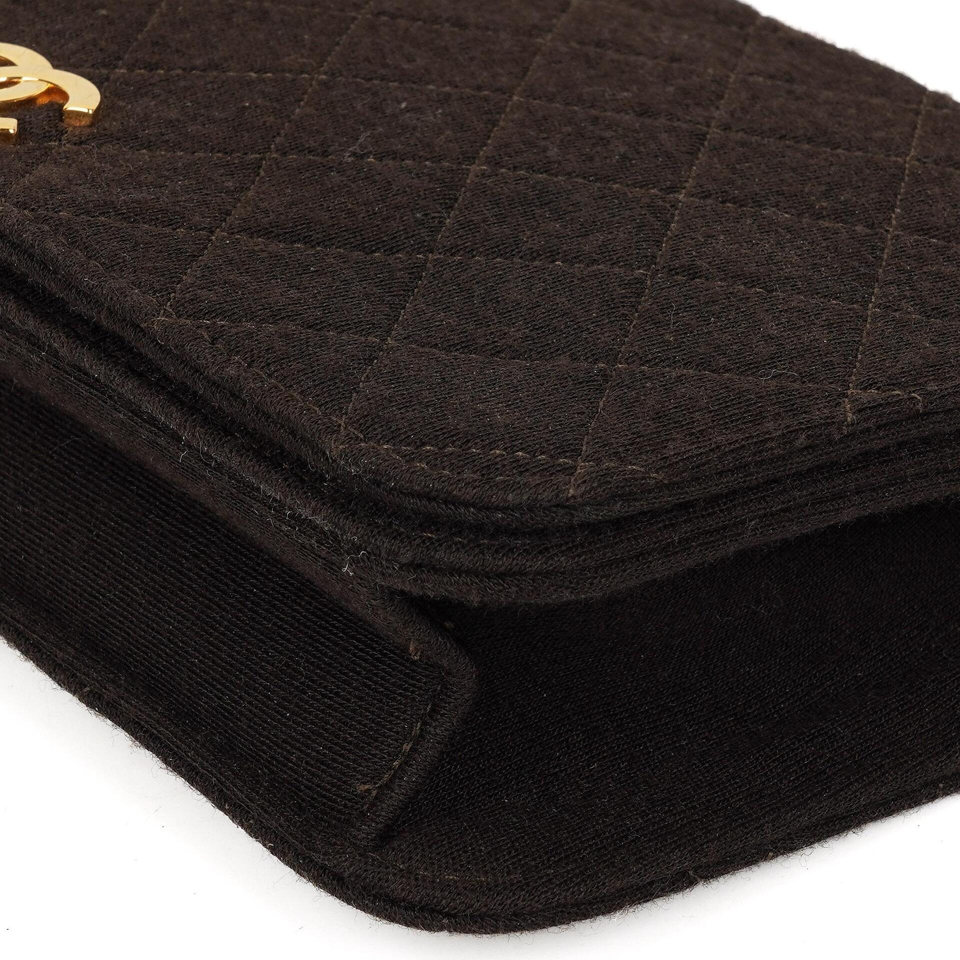 Chanel Classic Braune gesteppte Jersey Full Flap Tasche mit 24K Goldplattierten Beschlägen